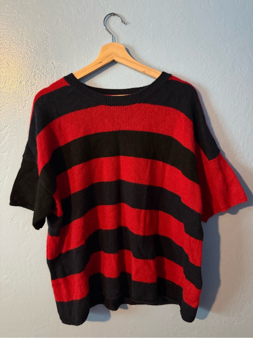 H&M 100% Cashmere Short Sleeve Red and Black Striped Knit Sweater